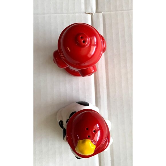 Russ Berrie Dalmatian Fire Hydrant Salt and Pepper Shakers 15645 Ceramic - Picture 2 of 5